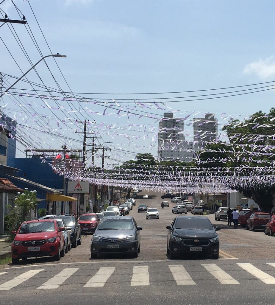 Avenida Presidente Vargas preparada para a passagem da procissão do Círio de Nazaré 2022 | Foto: Alexssandro Lima/PMM