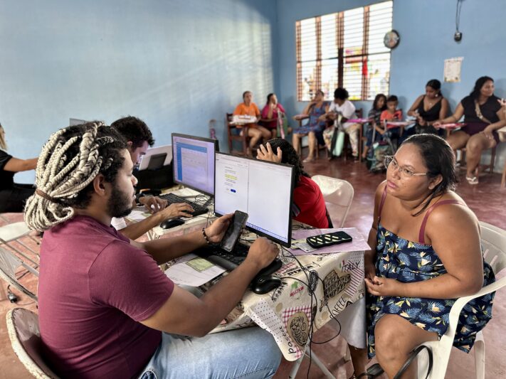 Cras Itinerante da Prefeitura de Macapá oferece serviços gratuitos nos bairros Novo Horizonte e Habitacional São José