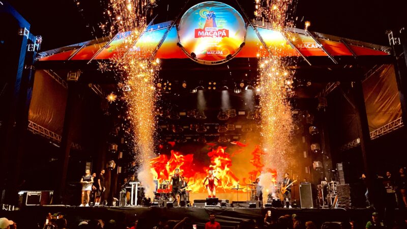 Shows nacionais de Marcynho Sensação, Carol Lyne e Babado Novo agitaram a Praça Jacy nesta sexta (25)