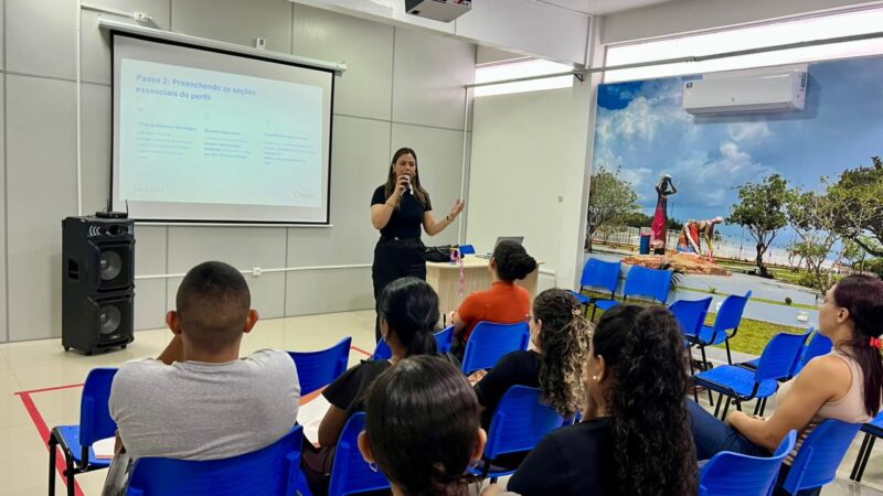 Oficina gratuita ensina uso estratégico do LinkedIn e movimenta Hub Macapá com foco no Mercado de Trabalho