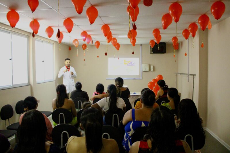 Palestra sobre prevenção das ISTs marca o começo do mês que fortalece o cuidado da saúde reprodutiva