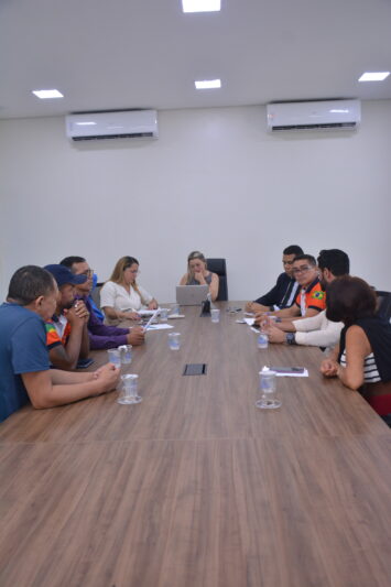 Prefeitura de Macapá abre diálogo com profissionais da saúde para discutir avanços e valorização da categoria