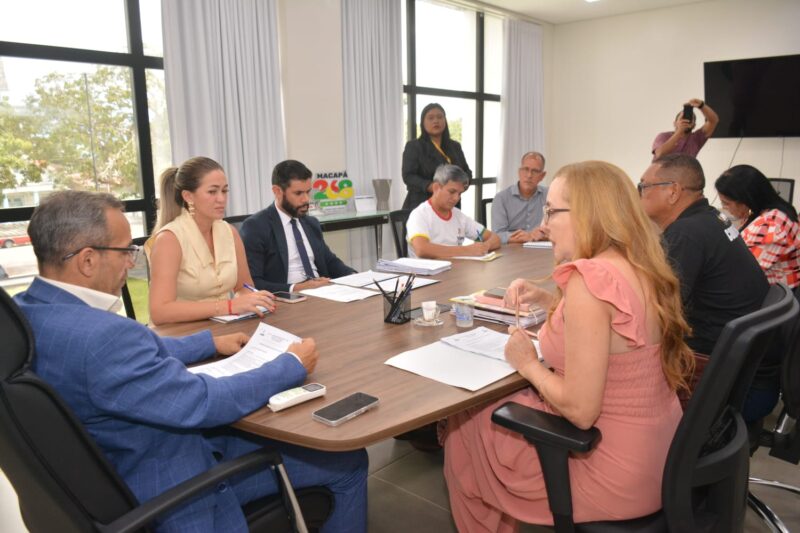 Prefeito Pedro DaLua mantém diálogo com categorias para construção do PCCR do funcionalismo público municipal