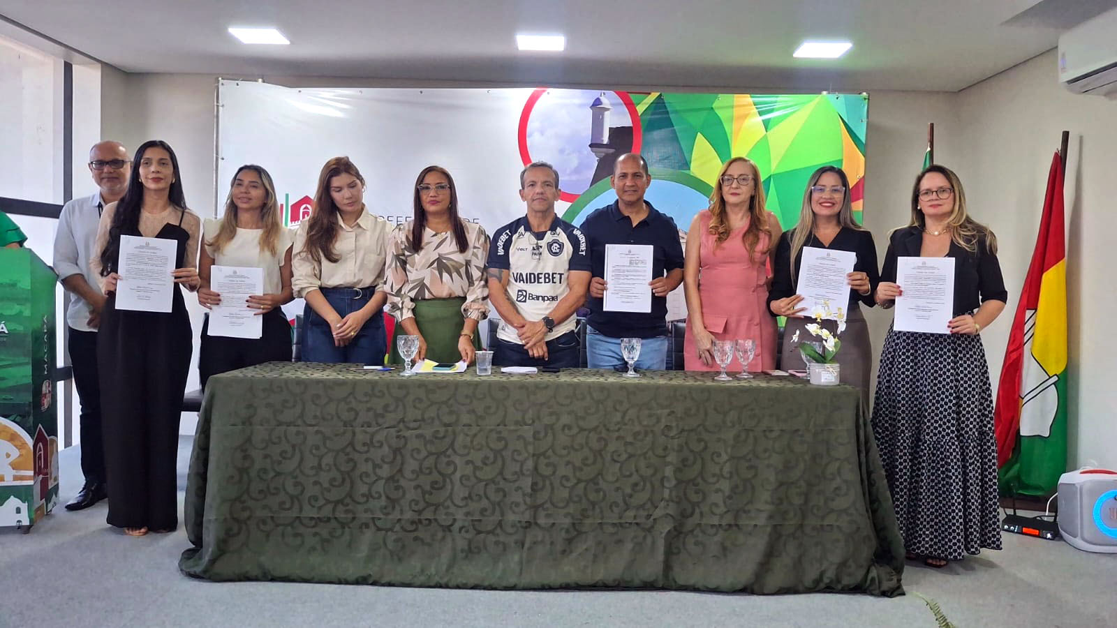 Prefeito Pedro DaLua nomeia novos conselheiros de educação em Macapá