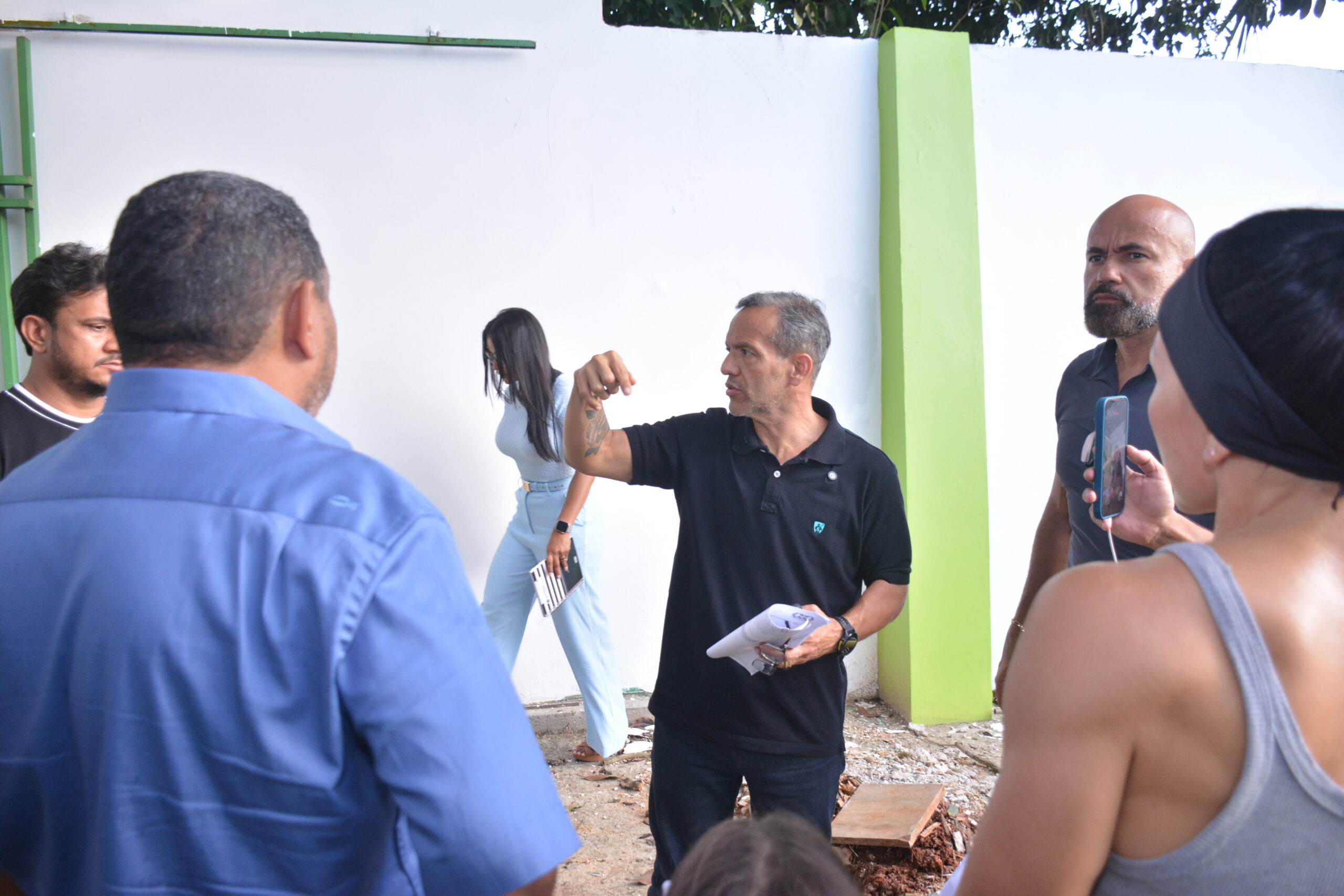 Prefeito Pedro DaLua vistoria avanço das obras na Escola Municipal Tia Guita, no centro de Macapá