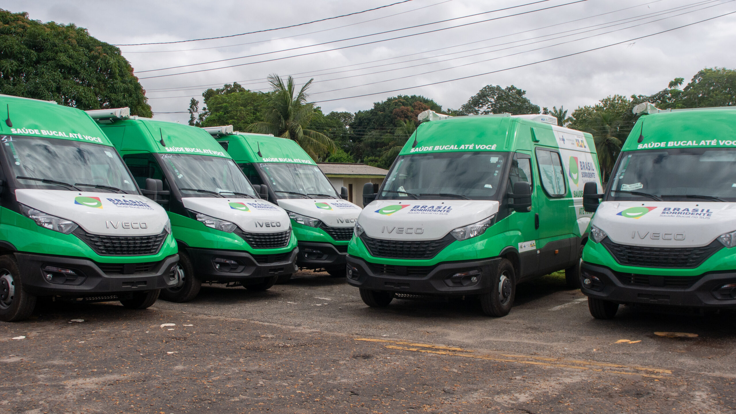 Macapá recebe ambulância do SAMU, unidade odontológica móvel e novos investimentos em saúde por meio do programa Agora Tem Especialista