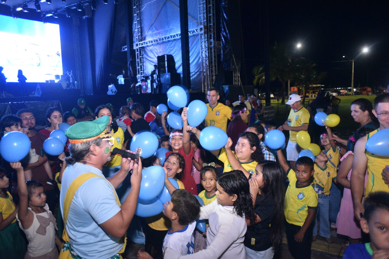 AFS_3337-1348x900 Grupo Três Palavrinhas anima criançada na Praça Jacy Barata durante o Macapá Verão