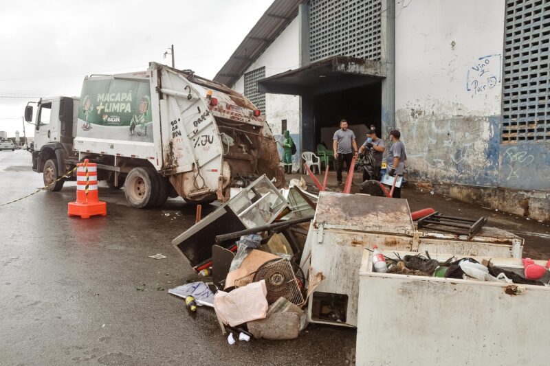 Mutirão reorganiza Mercado do Peixe e prepara espaço para futuras melhorias em Macapá
